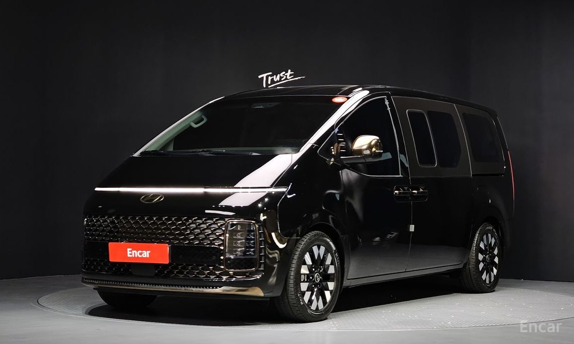 Hyundai Staria 2025