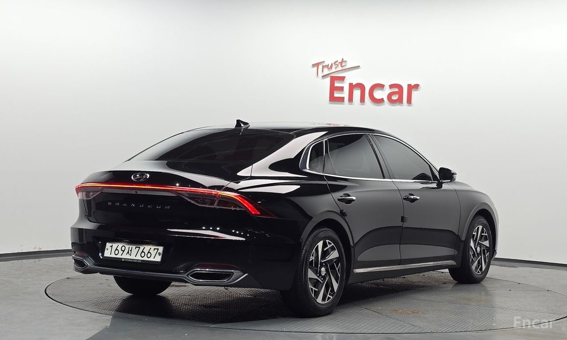 Hyundai Grandeur 2020