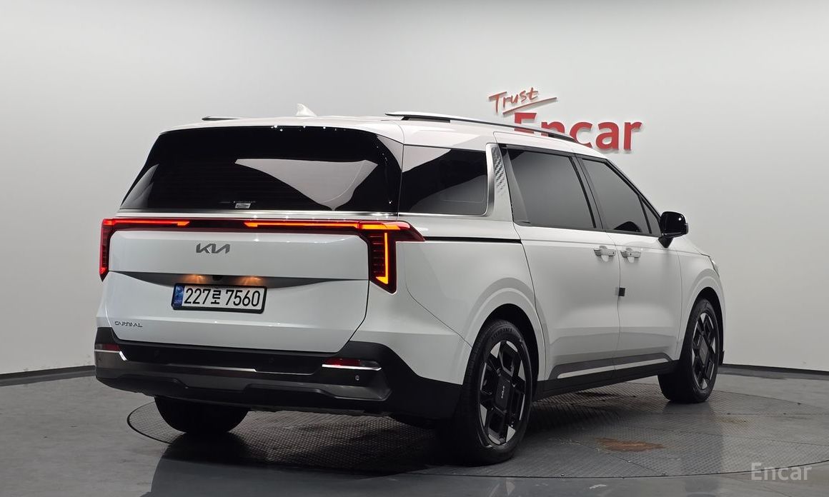 Kia Canival 2025