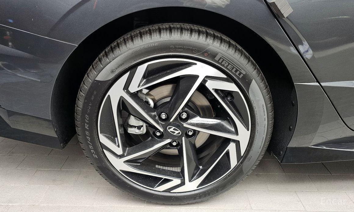 Фото автомобиля