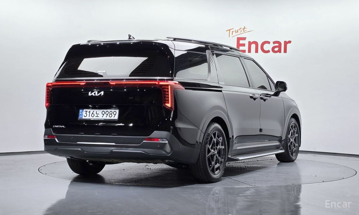 Kia Canival 2025
