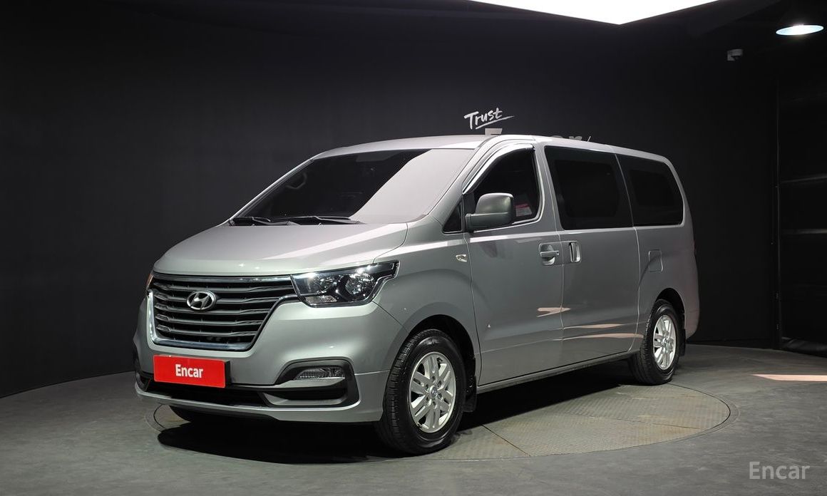 Hyundai Starex 2021