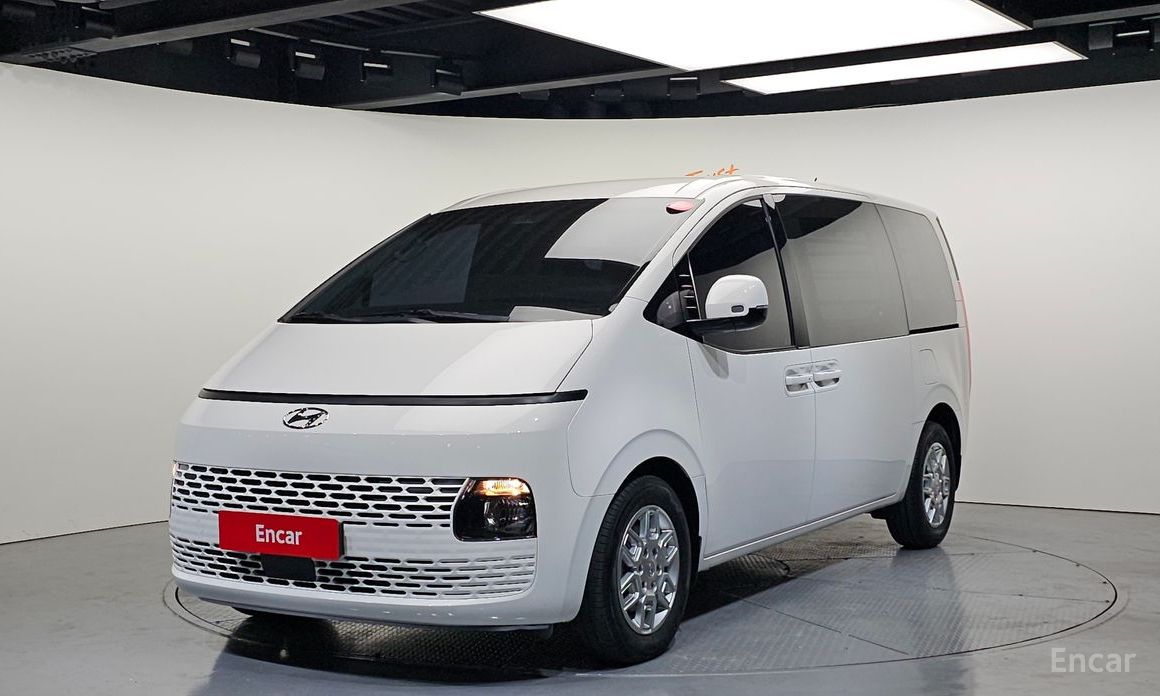 Hyundai Staria 2023