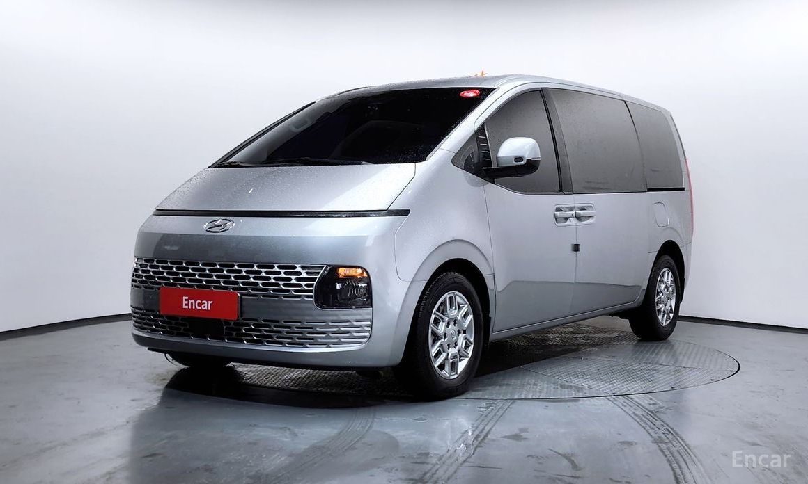 Hyundai Staria 2022