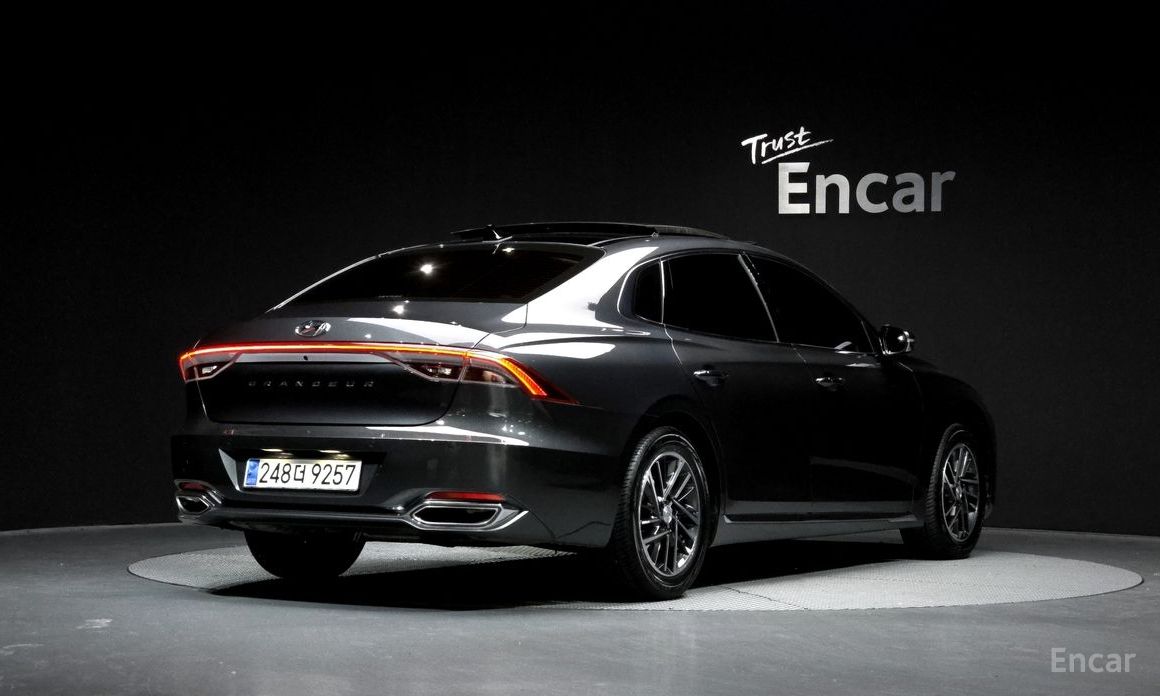 Hyundai Grandeur 2021