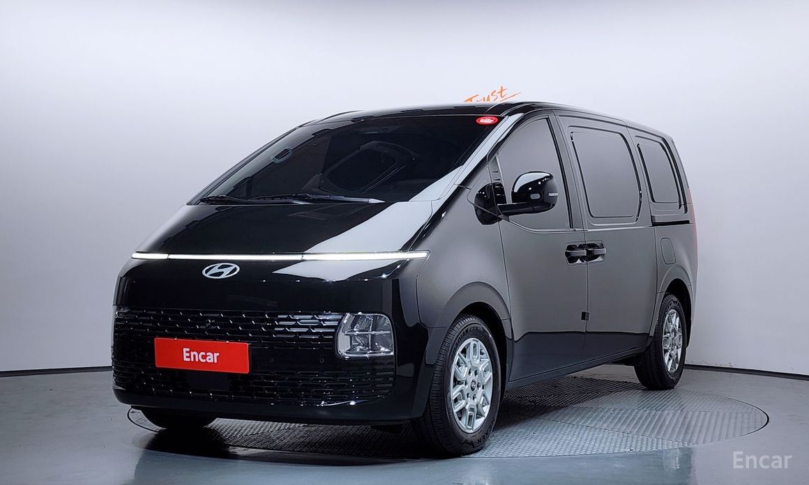 Hyundai Staria 2025