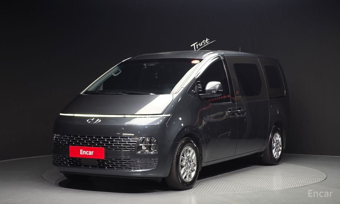 Hyundai Staria 2022