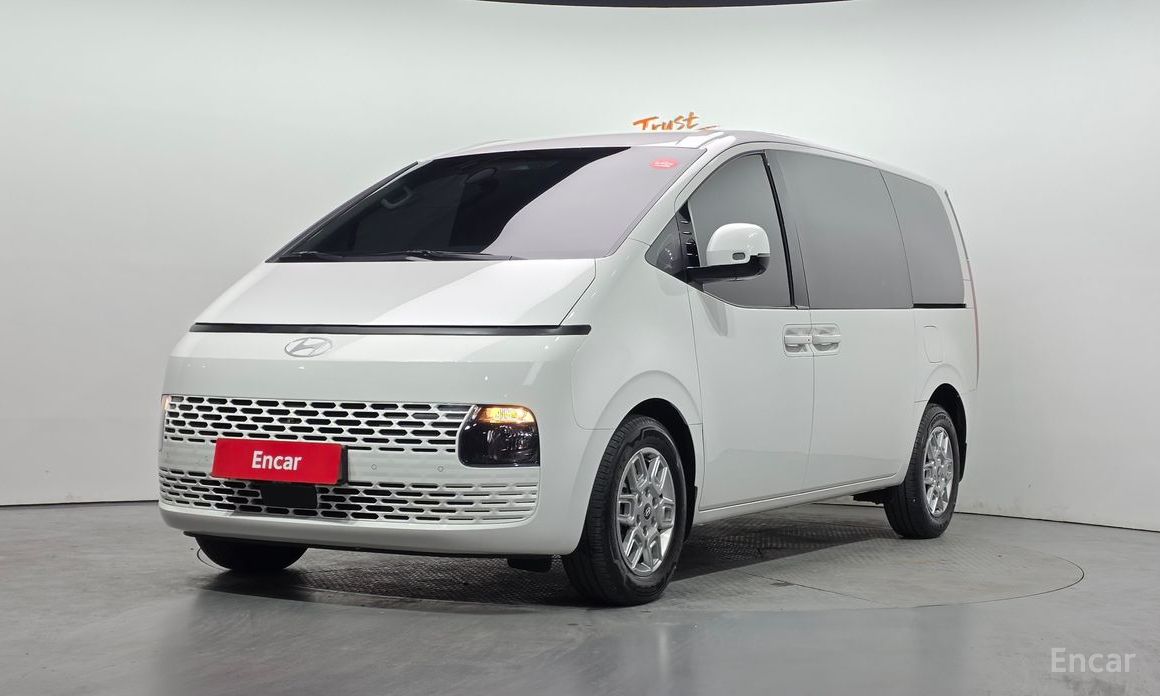 Hyundai Staria 2025