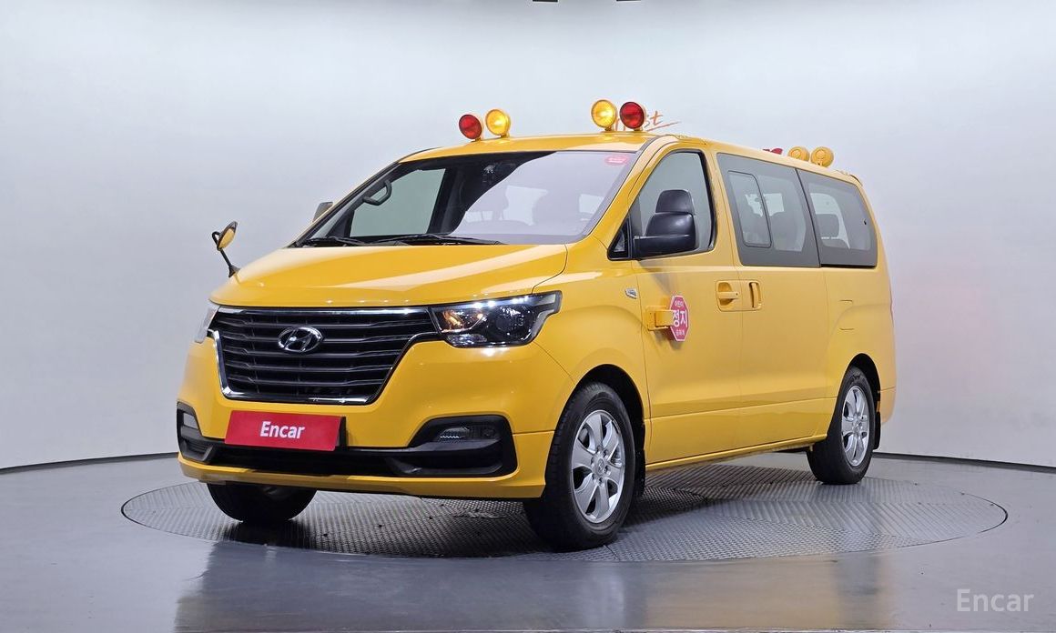 Hyundai Starex 2021