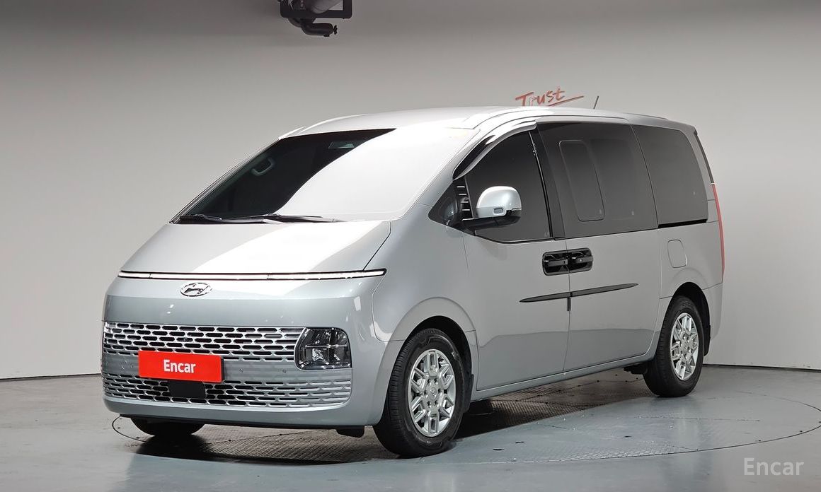 Hyundai Staria 2023