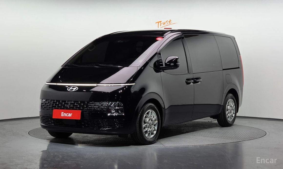 Hyundai Staria 2025