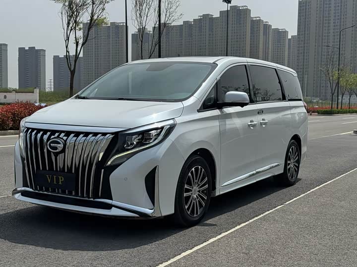 Trumpchi M8 Lingxiu Series