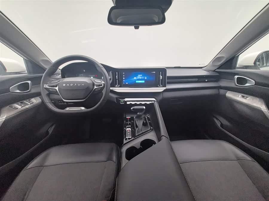 Wuling Baojun Valli