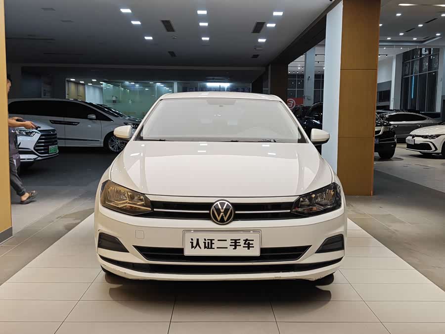 Volkswagen Polo Facelift Plus 1.5