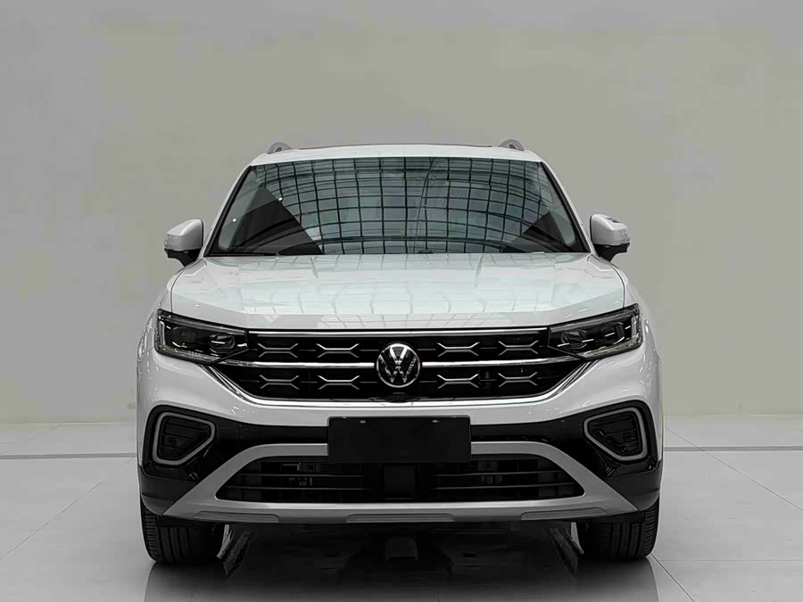 Volkswagen Tayron Public Edition