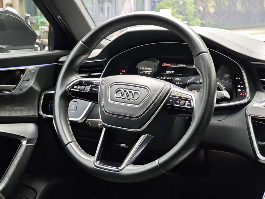 Audi A6L 40 TFSI Luxury Dynamic