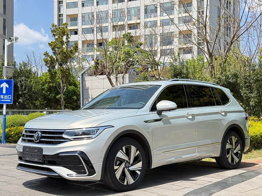 Volkswagen Tiguan L Facelift