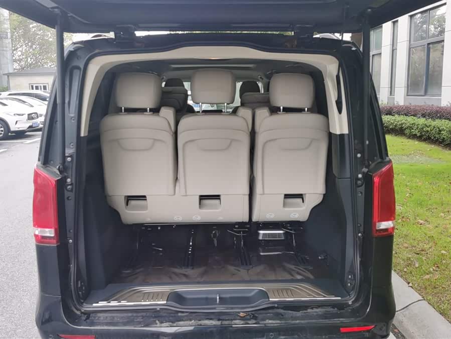 Mercedes-Benz V-Class V 260 Premium