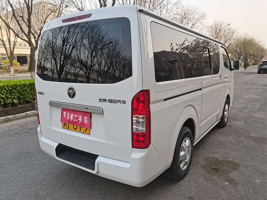 Foton 风景G7 2024Trim 商运版 Бензин2.4LМеханический 短轴低顶 明窗10Место