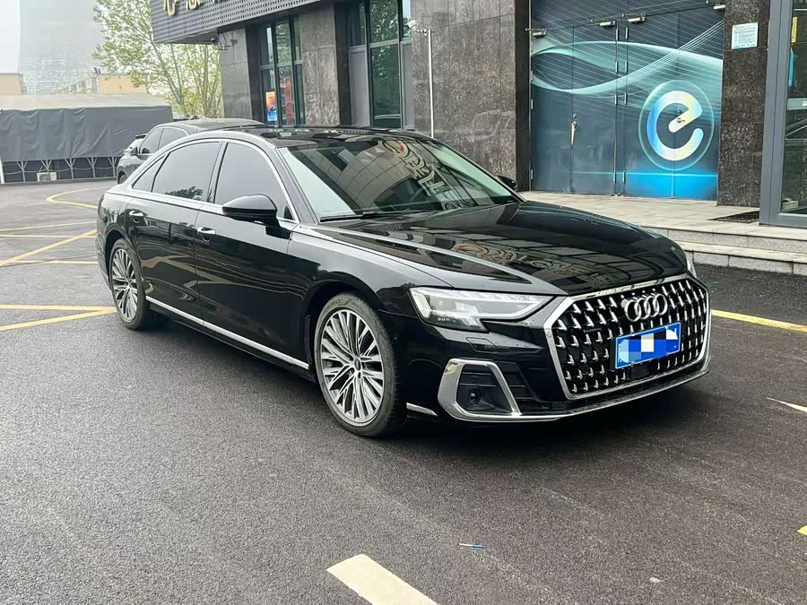 Audi A8L 50 TFSI quattro Zhenxuan