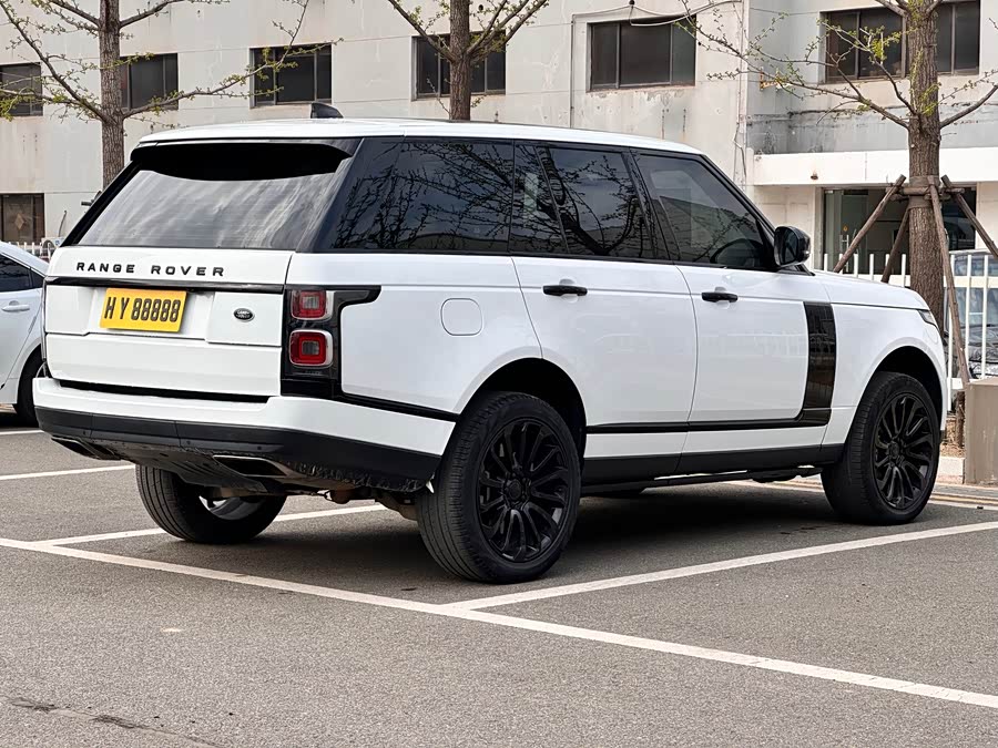 Land Rover Range Rover 3.0 L6