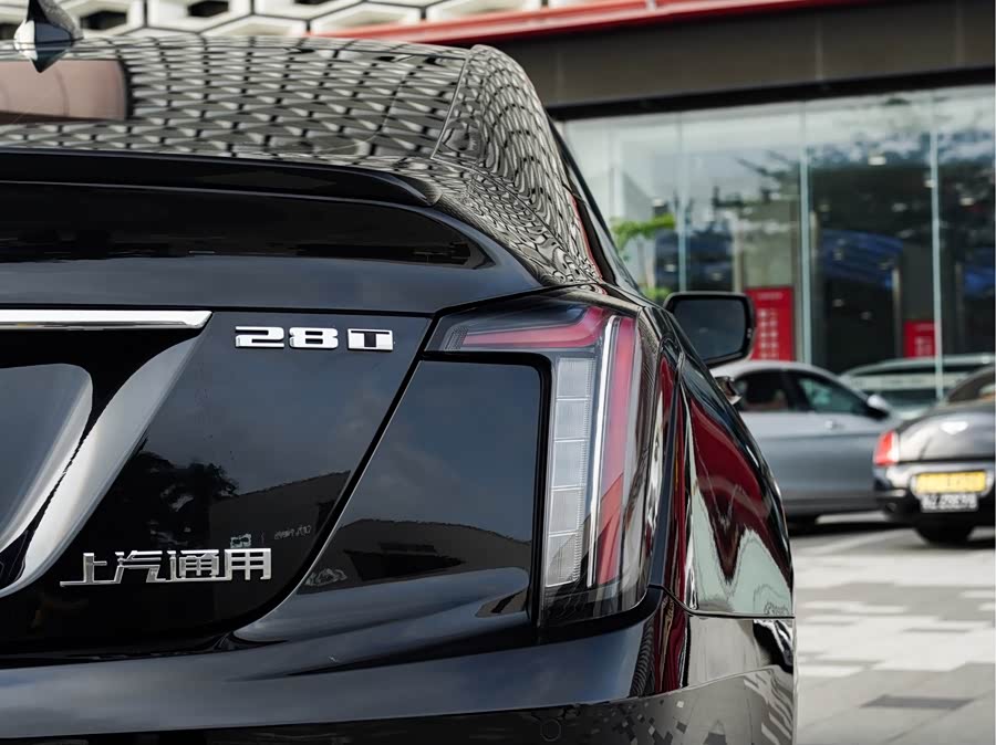 Cadillac CT5 28T Premium