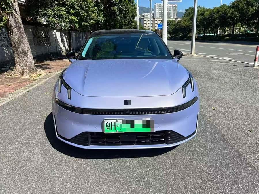 Lynk & Co 07 EM-P 126 Long Range Halo