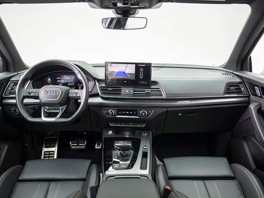 Audi Q5L 45th Anniversary Edition 40 TFSI Luxury Dynamic