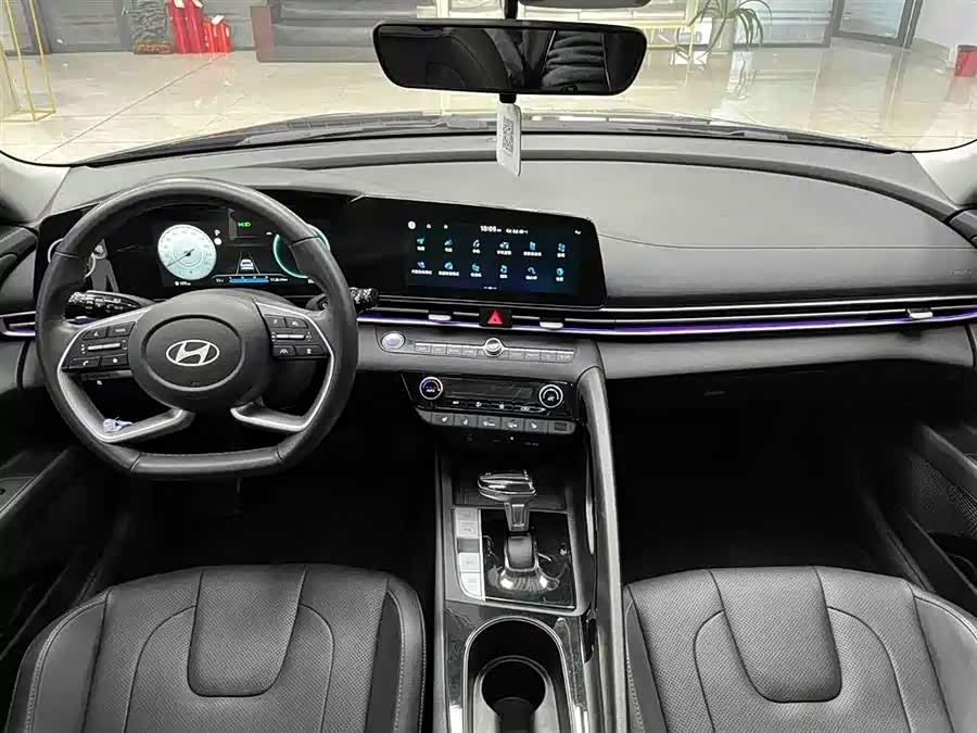 Hyundai Elantra 1.5