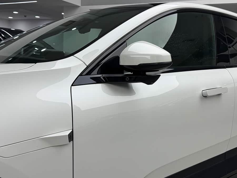 Polestar 4 Single Motor Standard Range PLUS