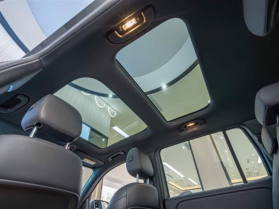 Mercedes-Benz GLB GLB 220 Fashion