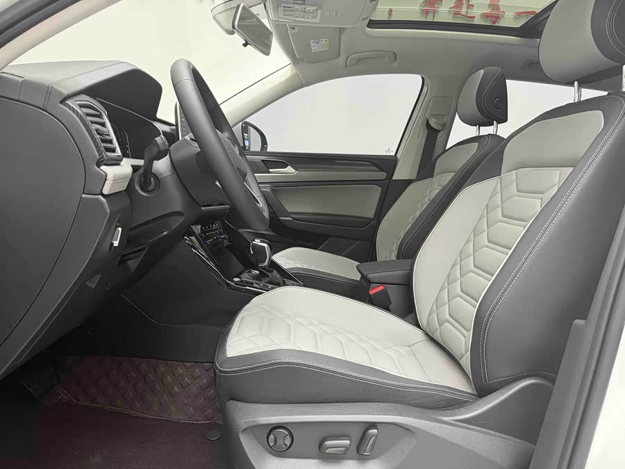 Volkswagen Tayron Public Edition