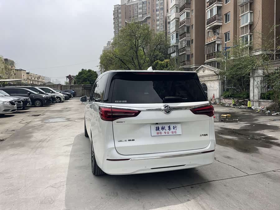 Buick GL8