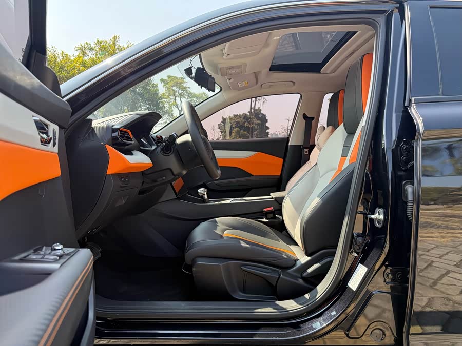 Dongfeng Yixuan Mach Edition