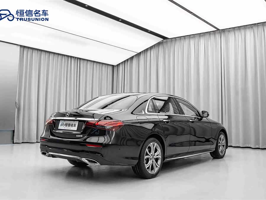 Mercedes-Benz E 300 L Sport Style