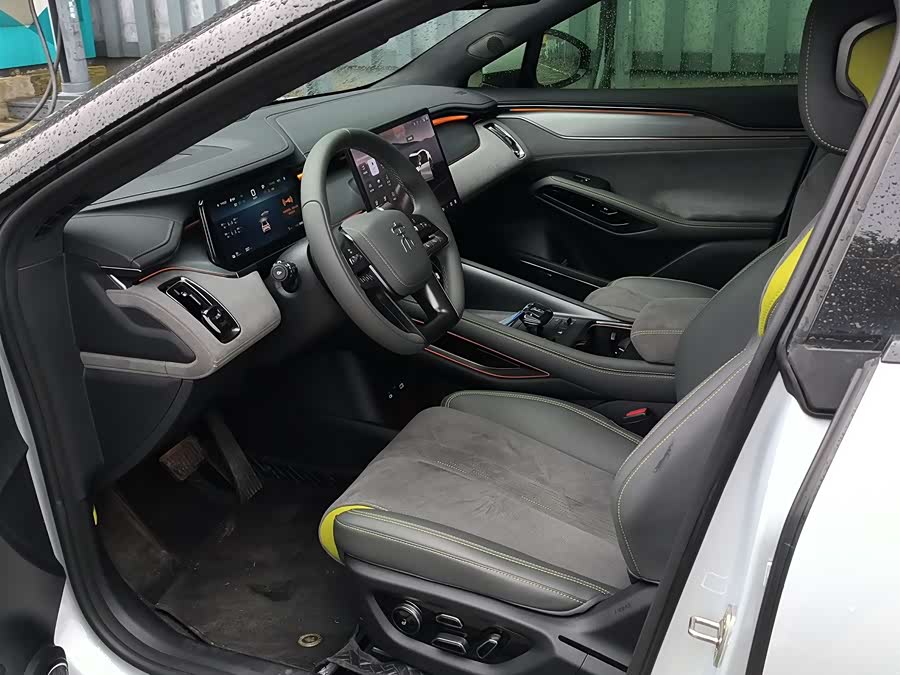 BYD Song L