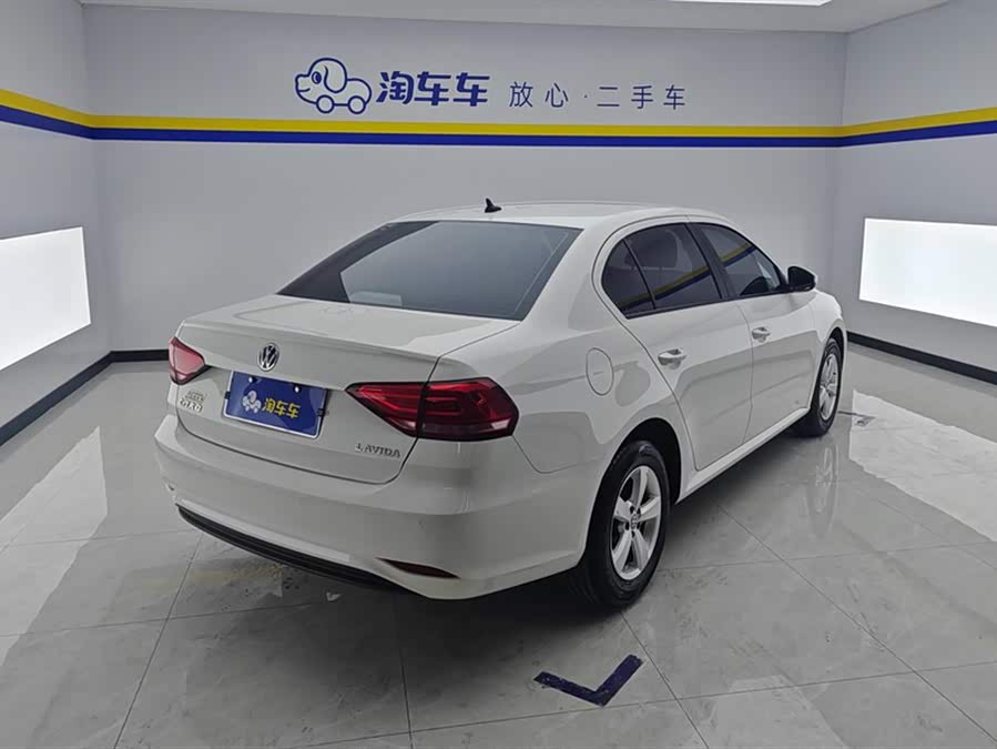 Volkswagen Lavida Qihang 1.5 Manual Style China VI