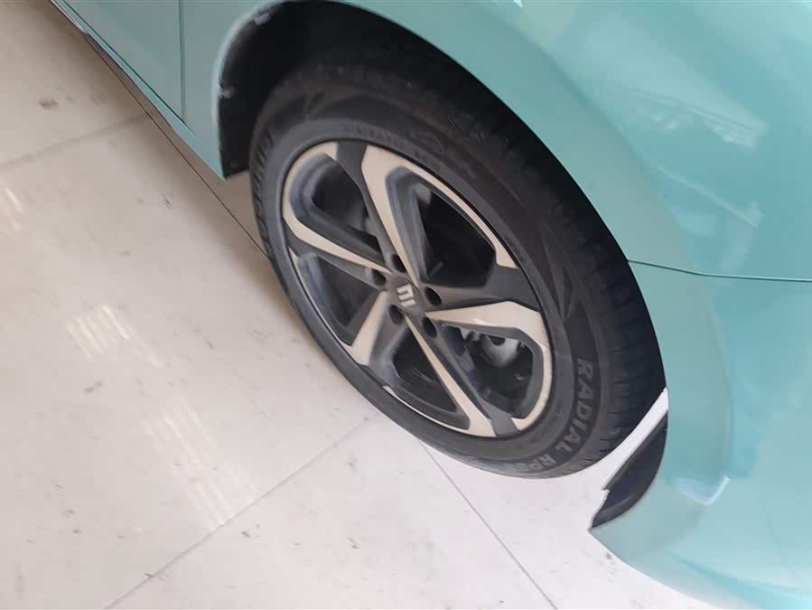 Renault JMEV Yi Long Range Jindong