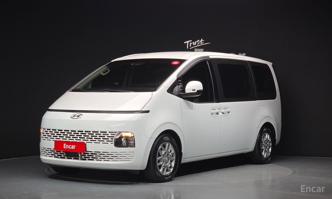 Hyundai Staria 2022