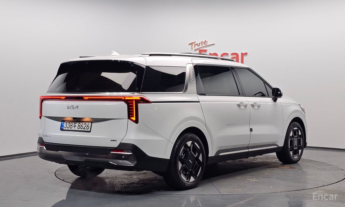 Kia Canival 2024