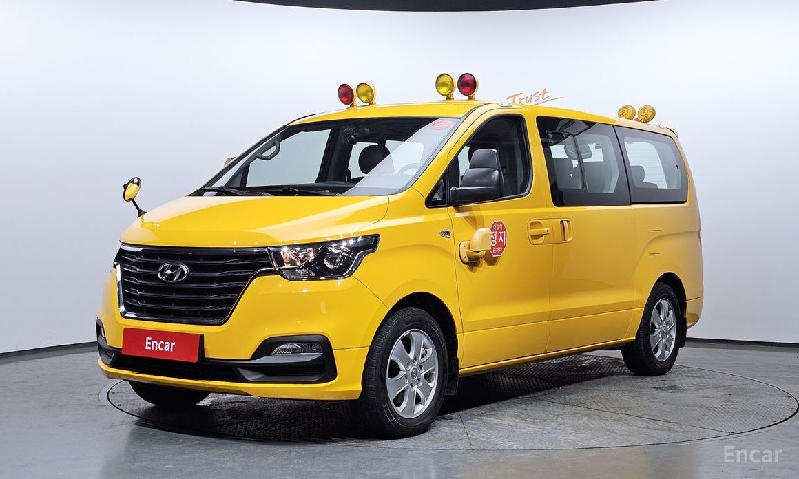 Hyundai Starex 2021