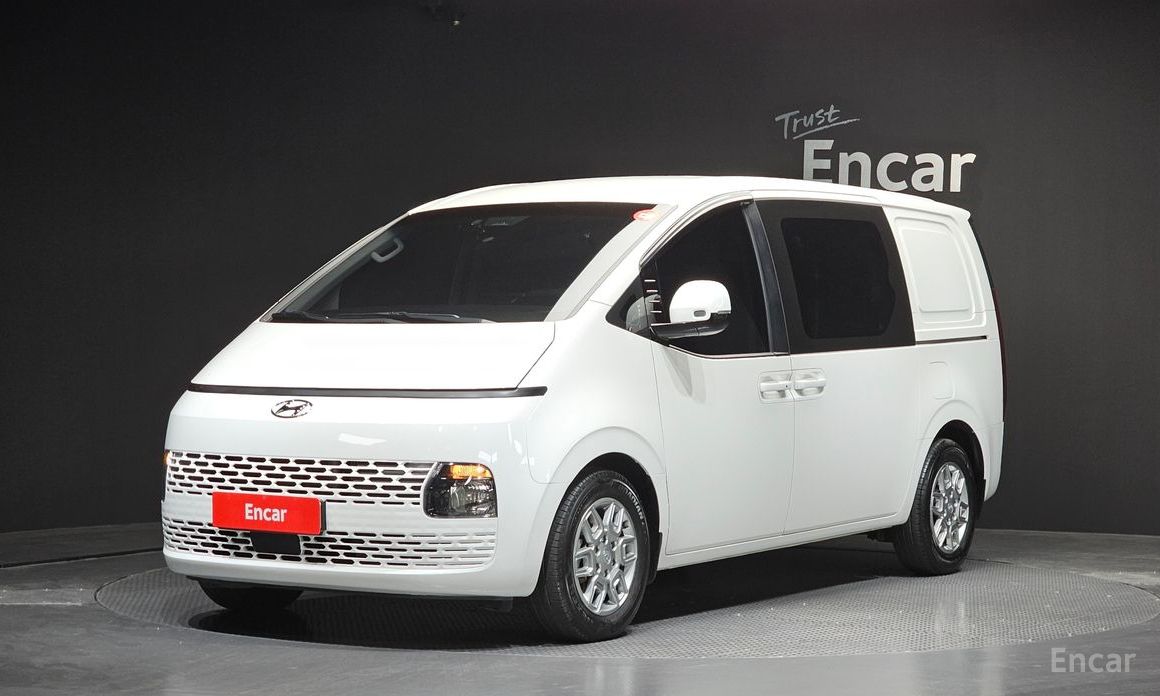 Hyundai Staria 2022