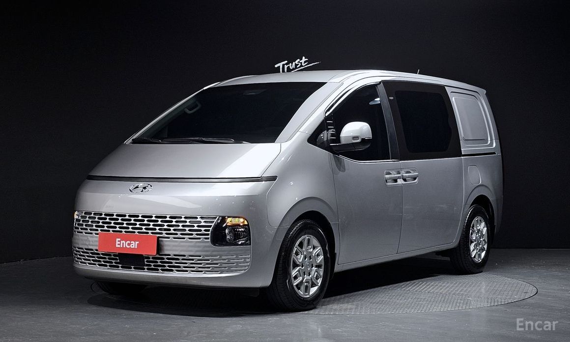Hyundai Staria 2024