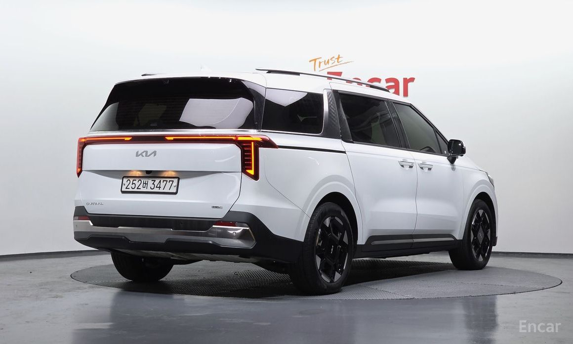 Kia Canival 2024