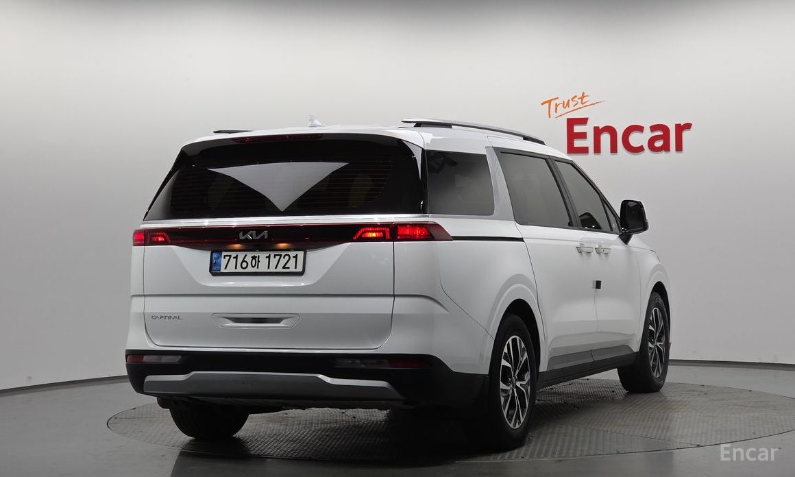 Kia Canival 2023