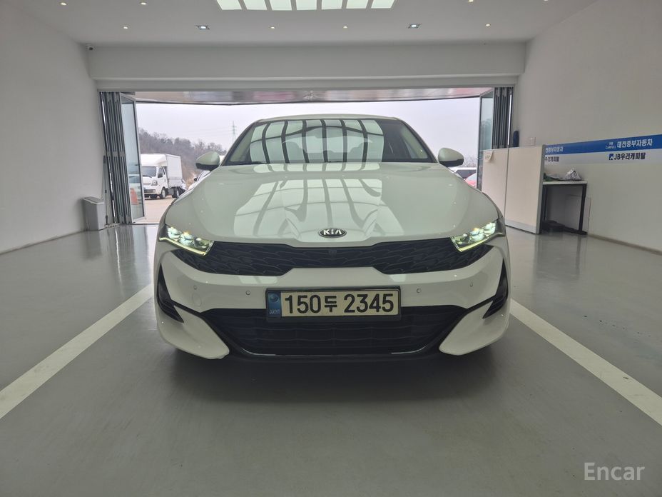 Kia K5 2021