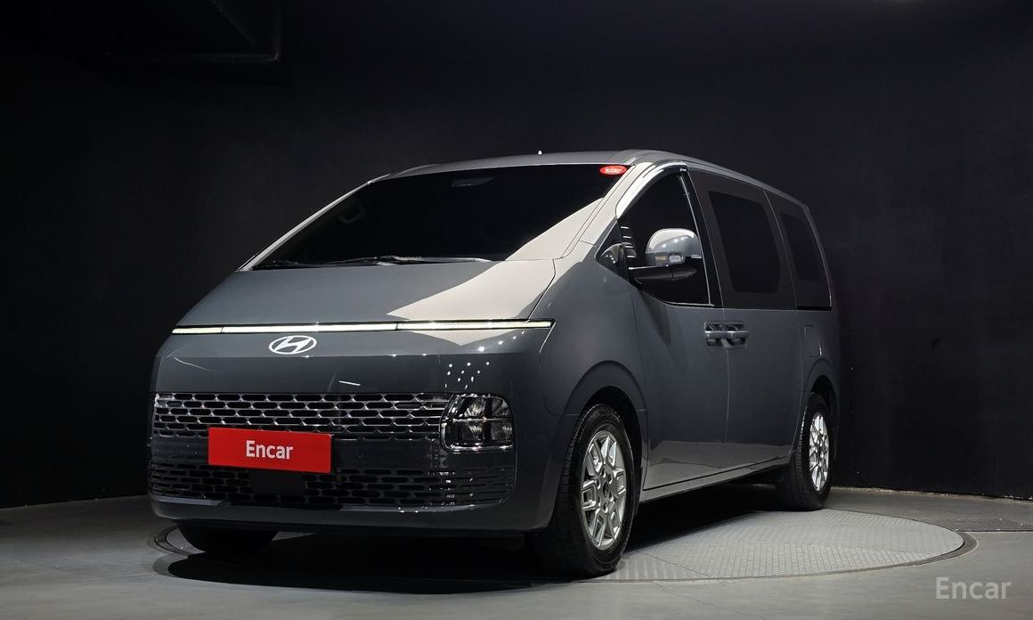 Hyundai Staria 2025