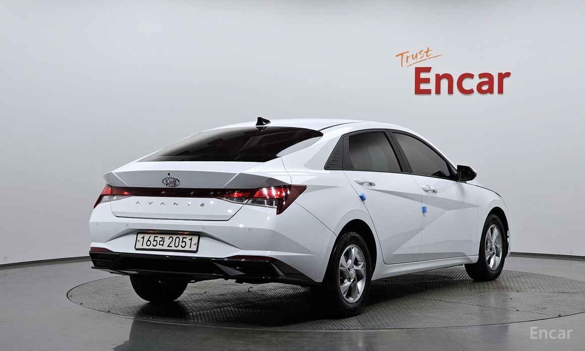 Hyundai AVANTE 2021