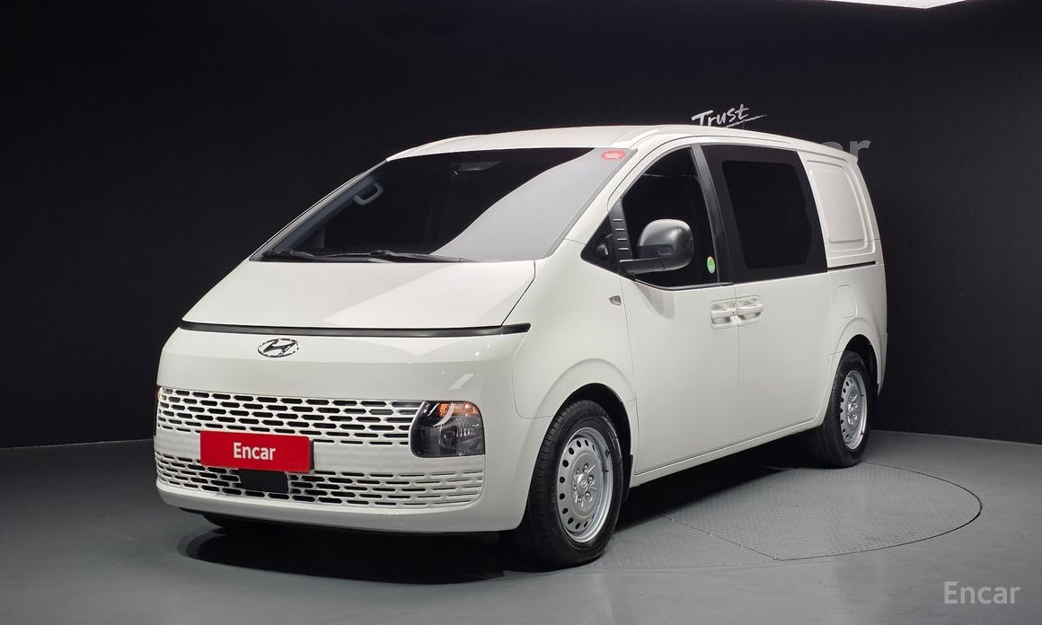 Hyundai Staria 2023