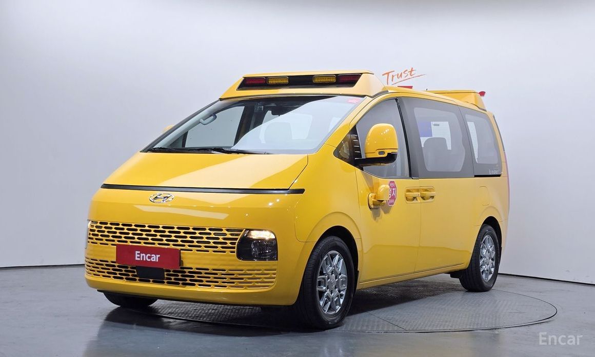 Hyundai Staria 2022